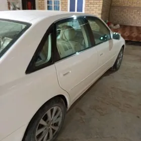 Toyota Avalon 2001