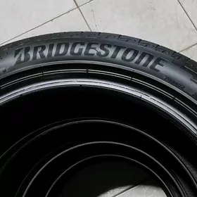 235 45 18 Bredistone Ýyly24