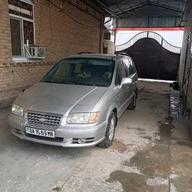 Hyundai Elantra 2003