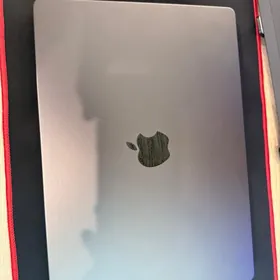 Продается. Mac Pro m5