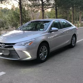 Toyota Camry 2016