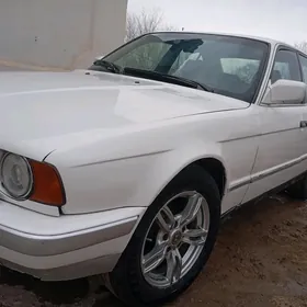 BMW 520 1990