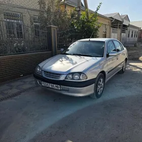 Toyota Avensis 2002