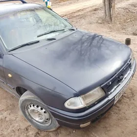 Opel Astra 1996
