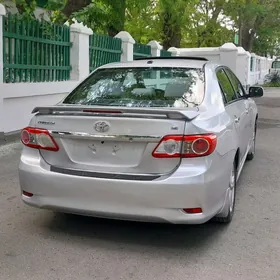 Toyota Corolla 2011