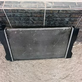 carolla radiator rulowoy(09/12