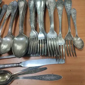 ложки вилки ножи