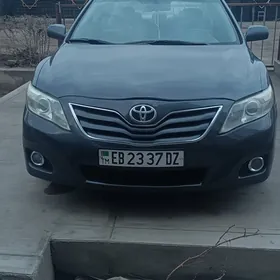Toyota Camry 2010