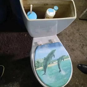 Продам унитаз