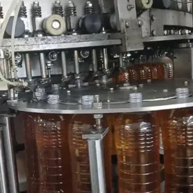 Машина фасовочно-укупорочная