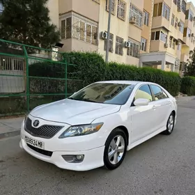 Toyota Camry 2010