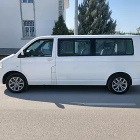 водитель на своём авто 9 чел