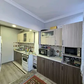 10 МКР 3 комн гауданка