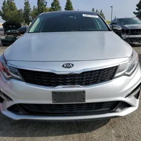 Kia Optima 2020