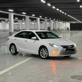 Toyota Camry 2016