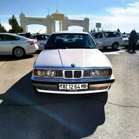 BMW 525 1992