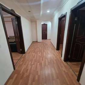 5 МКР 4 комн 130м²