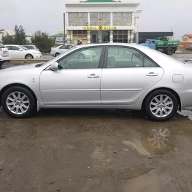 Toyota Camry 2004