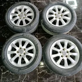 16 Lexsus es 300 diska