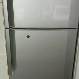 Холодильник Hitachi