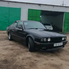 BMW 525 1990