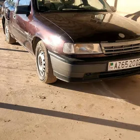Opel Vectra 1990