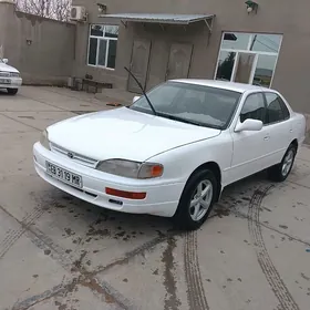 Toyota Camry 1992