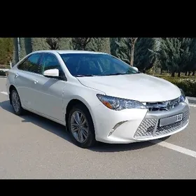 Toyota Camry 2016