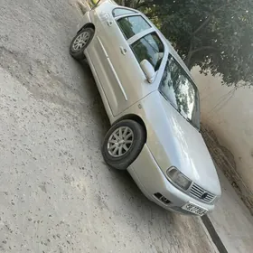 Volkswagen Polo 2001