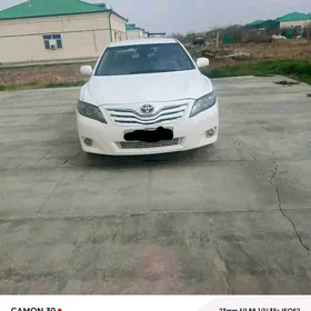Toyota Camry 2011