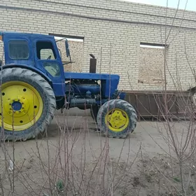 MTZ T-28 1980