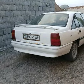 Opel Omega 1989