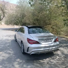 Mercedes-Benz CLA 2013