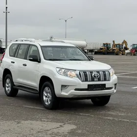 Toyota Land Cruiser Prado 2023