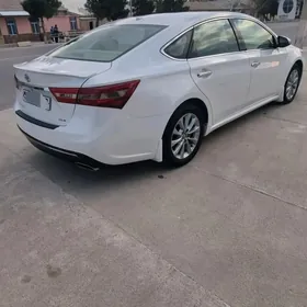 Toyota Avalon 2016