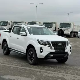 Nissan Navara 2025