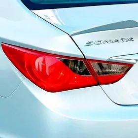 Hyundai Sonata 2010