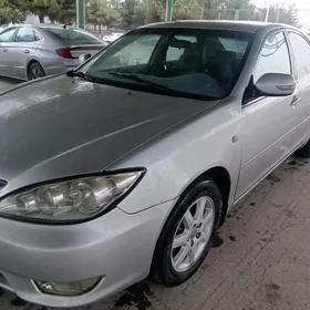 Toyota Camry 2003