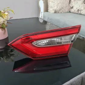 18 camry yzky cyra fara stop