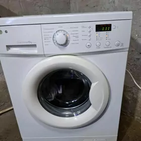 Стиральная машинка