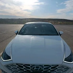 Hyundai Sonata 2020