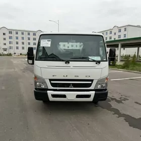 Mitsubishi Fuso 2025