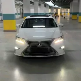 Lexus ES 350 2016