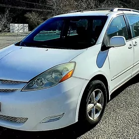 Toyota Sienna 2009