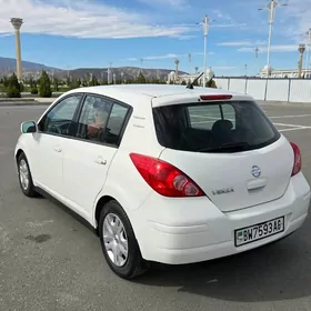 Nissan Versa 2009