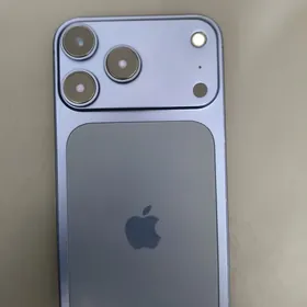 Iphone  11  Iphone 17 pro owur
