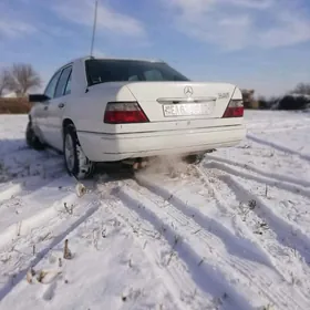 Mercedes-Benz 230E 1994