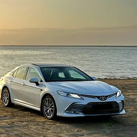 Toyota Camry 2022