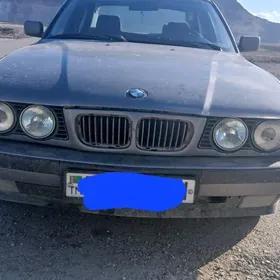 fara bmw 525