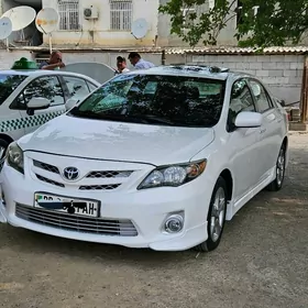 Toyota Corolla 2011